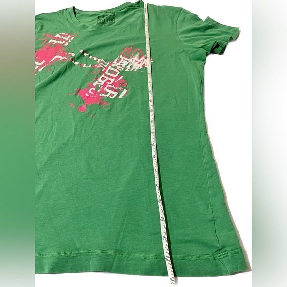 UNDER ARMOUR SHIRT Heat-gear , Semi-fitted Size Med, Grab it ASAP , Perfect Buy - Picture 7 of 10